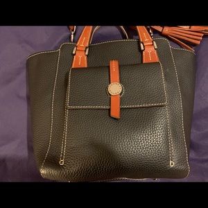 Black Dooney & Bourke handbag